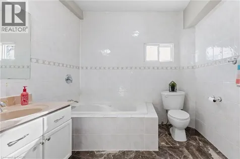 204 Beach Boulevard Hamilton ON L8H 6V9