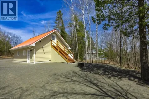 611 Clear Lake Drive Espanola ON P5E 1N6