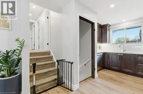 638 Glen Forrest Boulevard Waterloo ON N2L 4K2