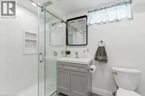 638 Glen Forrest Boulevard Waterloo ON N2L 4K2
