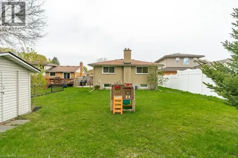 638 Glen Forrest Boulevard Waterloo ON N2L 4K2