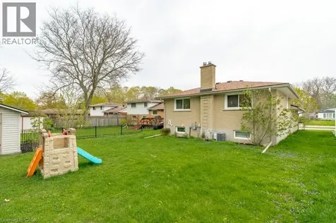 638 Glen Forrest Boulevard Waterloo ON N2L 4K2