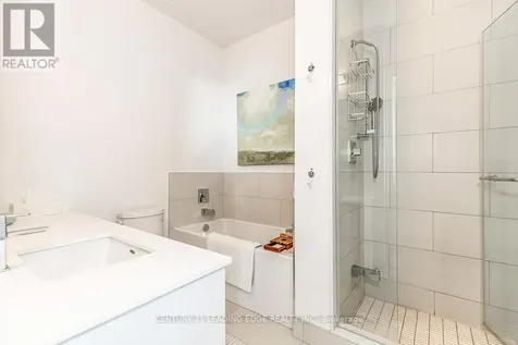303 Broward Way Innisfil ON L9S 0M5