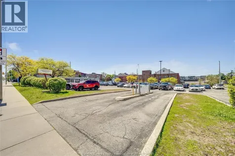 951 Goyeau Street Windsor ON N9A 1E1