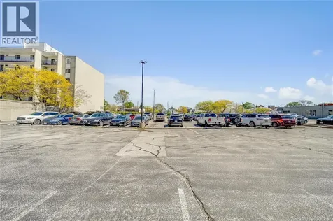 951 Goyeau Street Windsor ON N9A 1E1