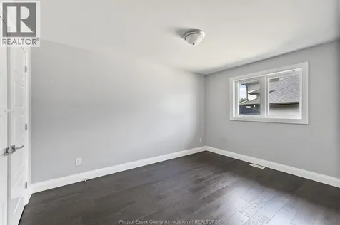 7370 Garnet Crescent Mcgregor ON N0R 1J0