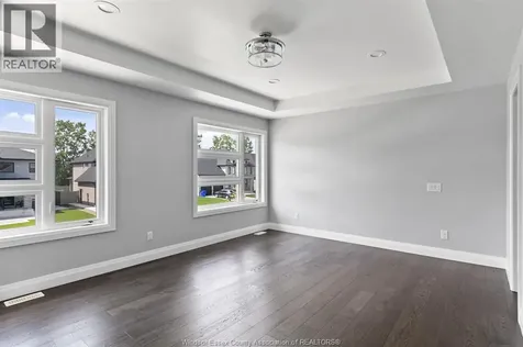 7370 Garnet Crescent Mcgregor ON N0R 1J0