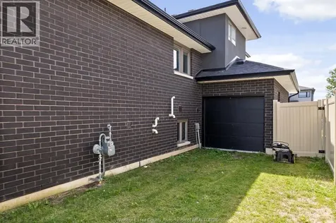 7370 Garnet Crescent Mcgregor ON N0R 1J0