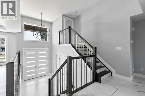 7370 Garnet Crescent Mcgregor ON N0R 1J0