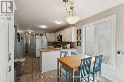 1278 Gregory Court Ottawa ON K1J 9B2
