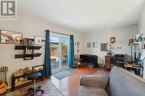 1278 Gregory Court Ottawa ON K1J 9B2