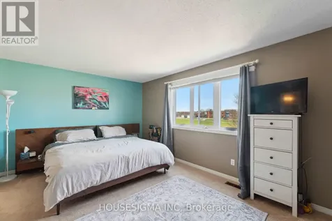 1278 Gregory Court Ottawa ON K1J 9B2