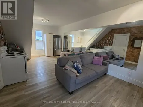 11 Maple Street West Aylmer ON N5H 1B8