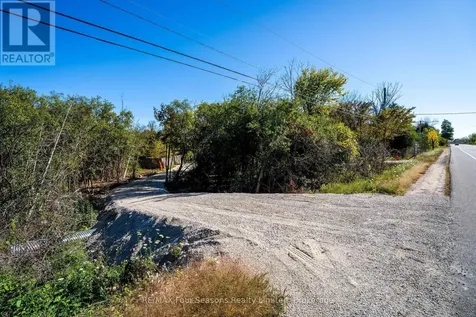 9746 Beachwood Road Collingwood ON L9Y 0X2