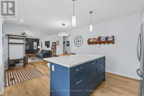 871 16th Street West Georgian Bluffs ON N4K 6V5