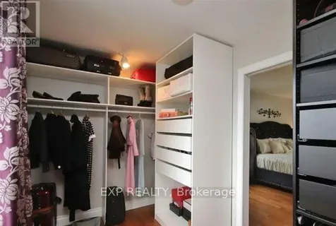 1326 Fontenay Crescent Ottawa ON K1V 7K8