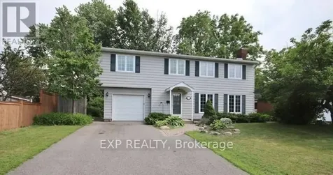 1326 Fontenay Crescent Ottawa ON K1V 7K8