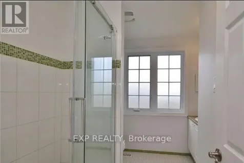 1326 Fontenay Crescent Ottawa ON K1V 7K8