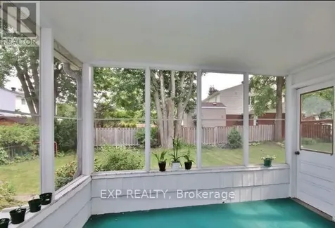 1326 Fontenay Crescent Ottawa ON K1V 7K8
