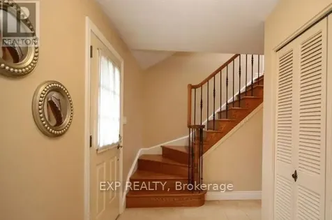 1326 Fontenay Crescent Ottawa ON K1V 7K8
