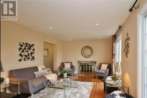 1326 Fontenay Crescent Ottawa ON K1V 7K8