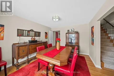 46 Seymour Avenue Ottawa ON K2E 6P2