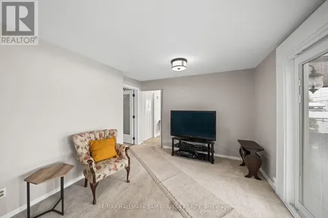 46 Seymour Avenue Ottawa ON K2E 6P2
