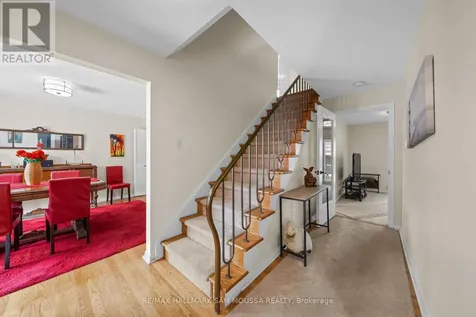 46 Seymour Avenue Ottawa ON K2E 6P2