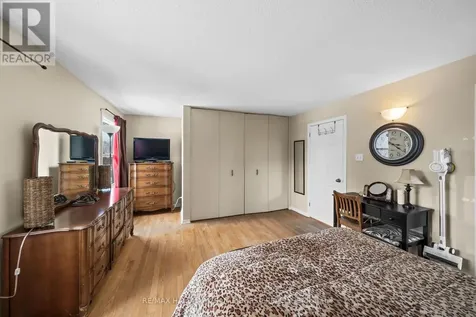 46 Seymour Avenue Ottawa ON K2E 6P2