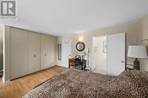 46 Seymour Avenue Ottawa ON K2E 6P2