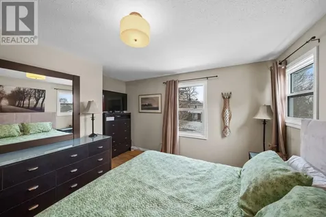46 Seymour Avenue Ottawa ON K2E 6P2