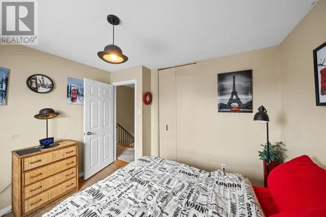 46 Seymour Avenue Ottawa ON K2E 6P2