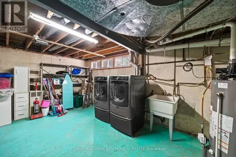 46 Seymour Avenue Ottawa ON K2E 6P2