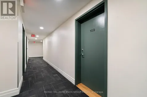 950 Marguerite Avenue Ottawa ON K1K 3T8