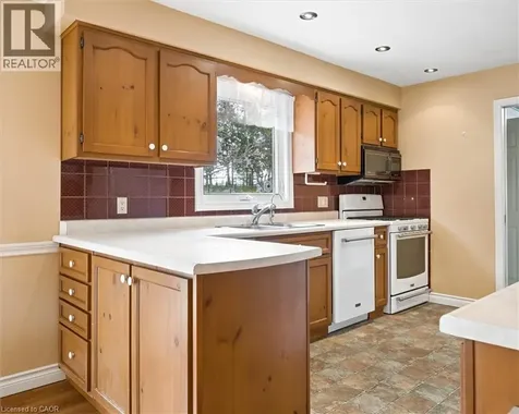 28 Strauss Court St. Agatha ON N0B 2L0