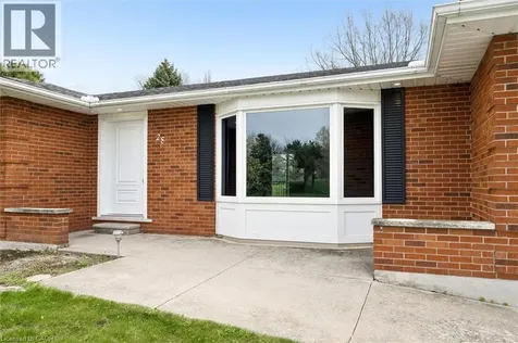 28 Strauss Court St. Agatha ON N0B 2L0
