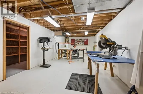 28 Strauss Court St. Agatha ON N0B 2L0