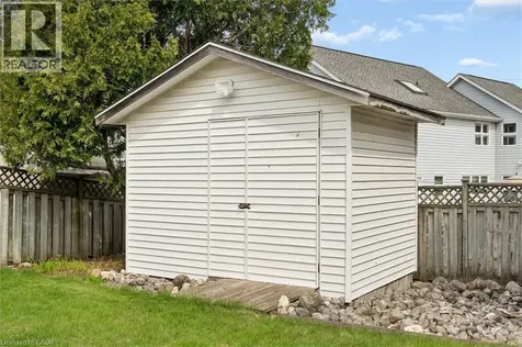 28 Strauss Court St. Agatha ON N0B 2L0