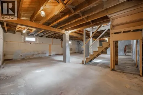 1180 Union Street Kitchener ON N2H 6K2