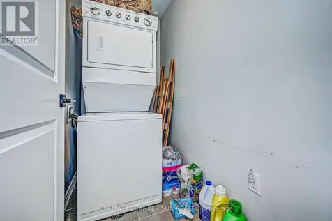 314 Equestrian Way Cambridge ON N3E 0E4