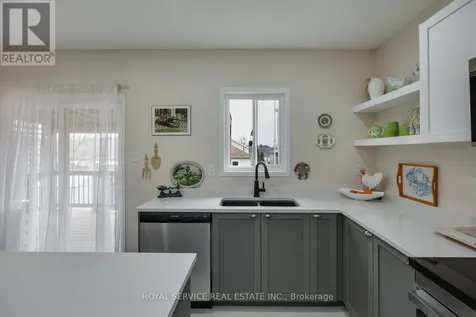 16 Snell Court Port Hope ON L1A 0A6