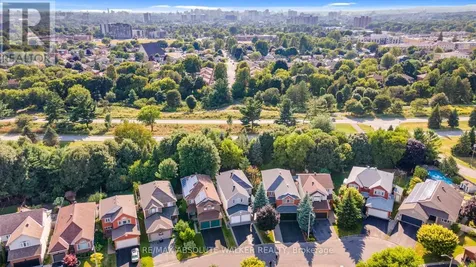 51 Borealis Crescent Ottawa ON K1K 4T5