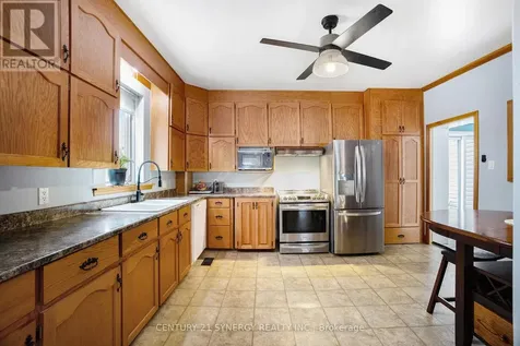 13 Lombard Street Smiths Falls ON K7A 4E8