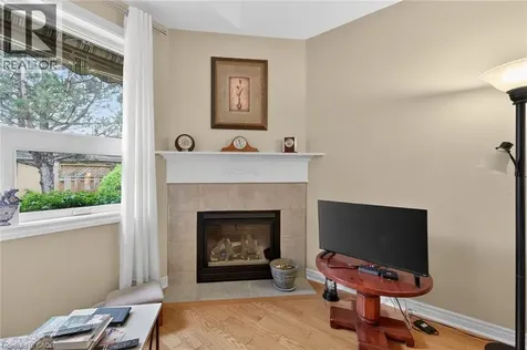 59 Riveroaks Drive Mount Hope ON L0R 1W0