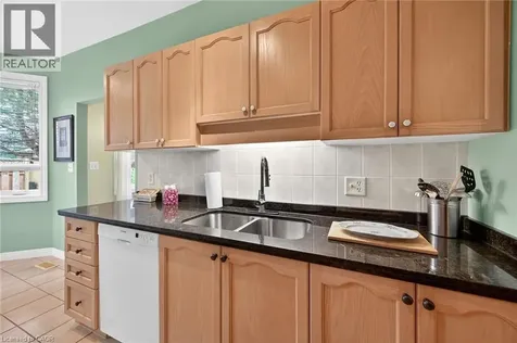 59 Riveroaks Drive Mount Hope ON L0R 1W0