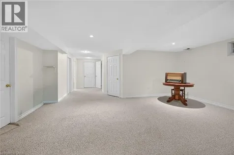 59 Riveroaks Drive Mount Hope ON L0R 1W0