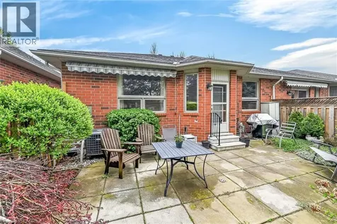 59 Riveroaks Drive Mount Hope ON L0R 1W0