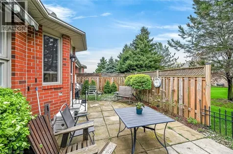 59 Riveroaks Drive Mount Hope ON L0R 1W0