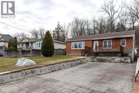 76 Margaret Avenue Stoney Creek ON L8G 3G5