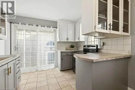 76 Margaret Avenue Stoney Creek ON L8G 3G5